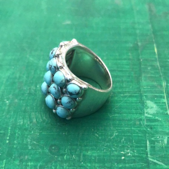 Turquoise and silver ring - Picture 2 of 6